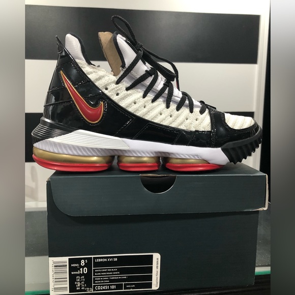 NWT Nike Lebron XBI SB Shoes - Picture 3 of 9